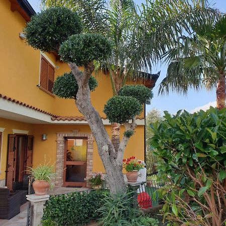 Bed and Breakfast San Pietro Mileto Exterior foto